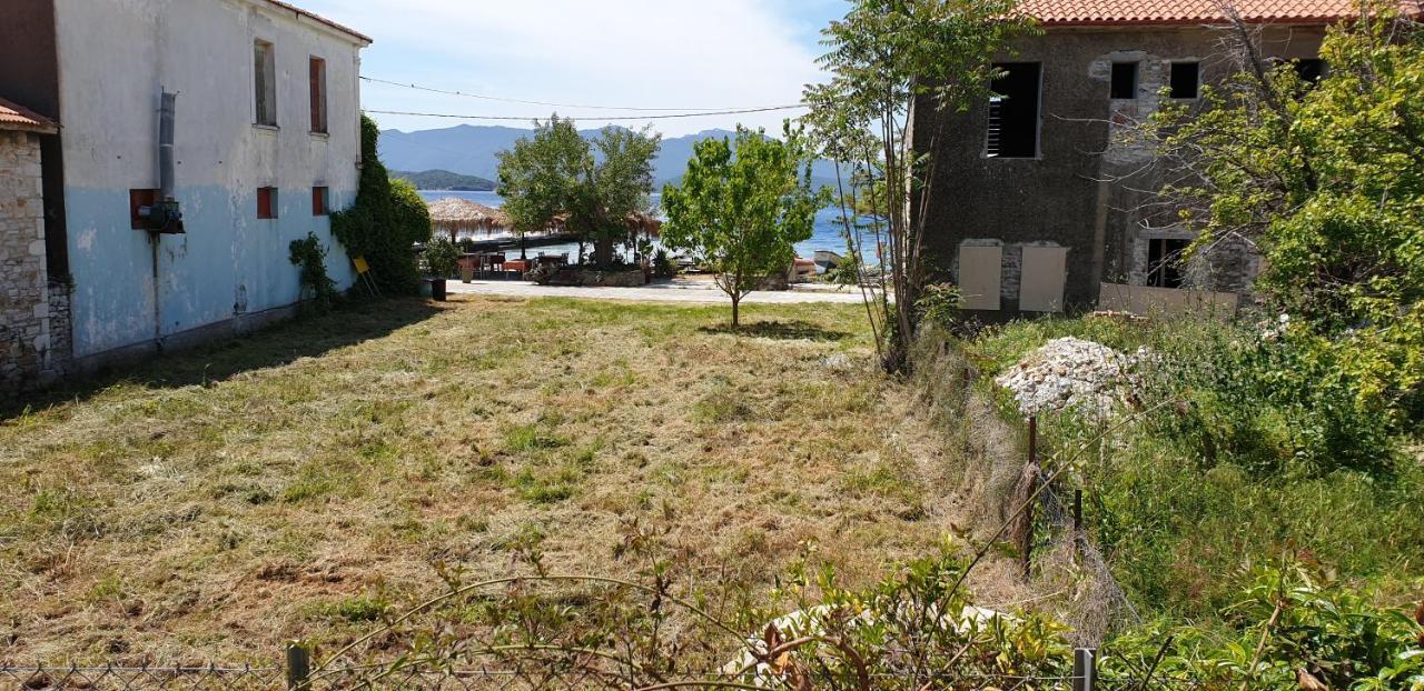 Zmas Studios Khórto Luaran gambar