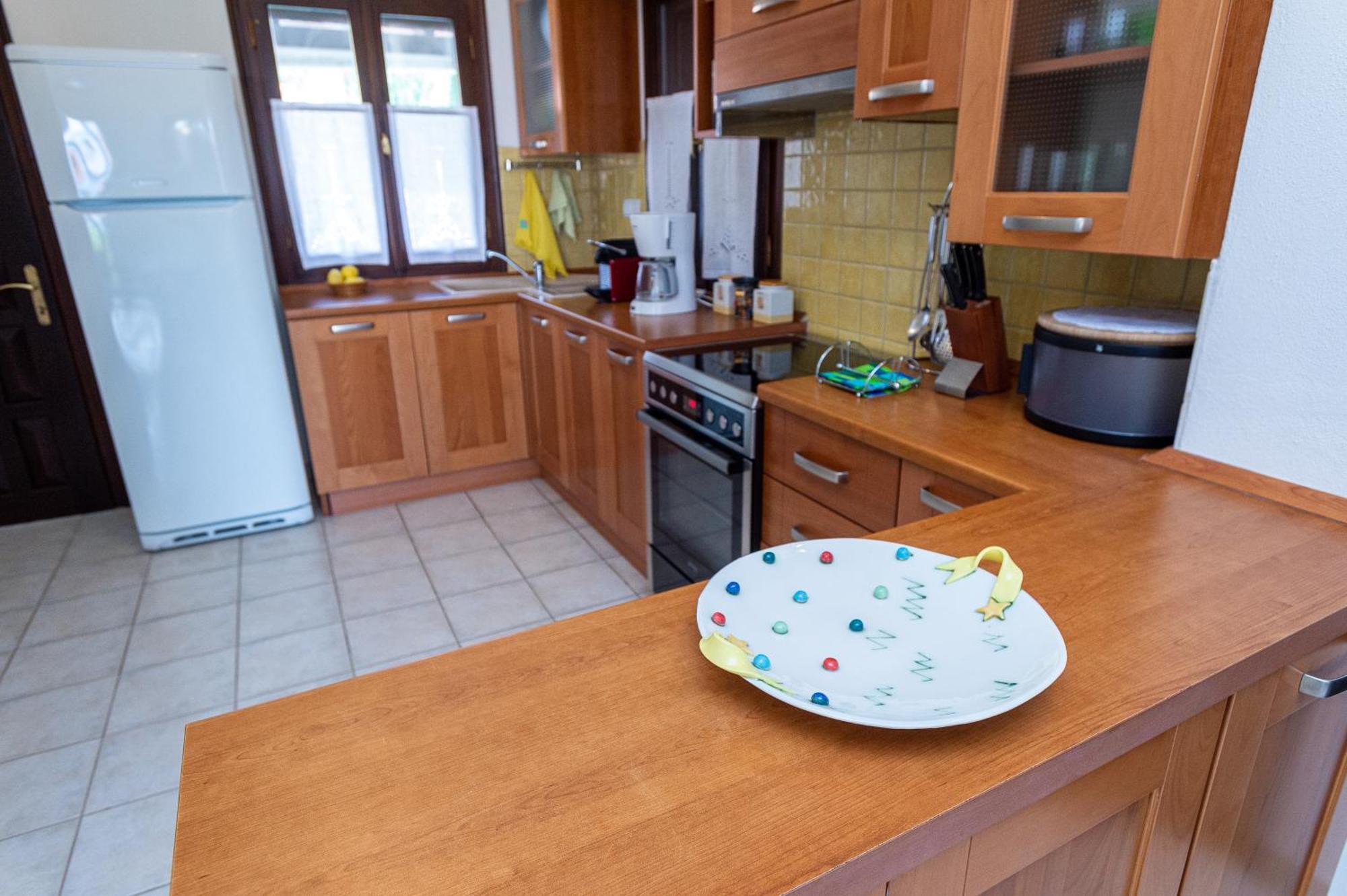 Zmas Studios Khórto Luaran gambar